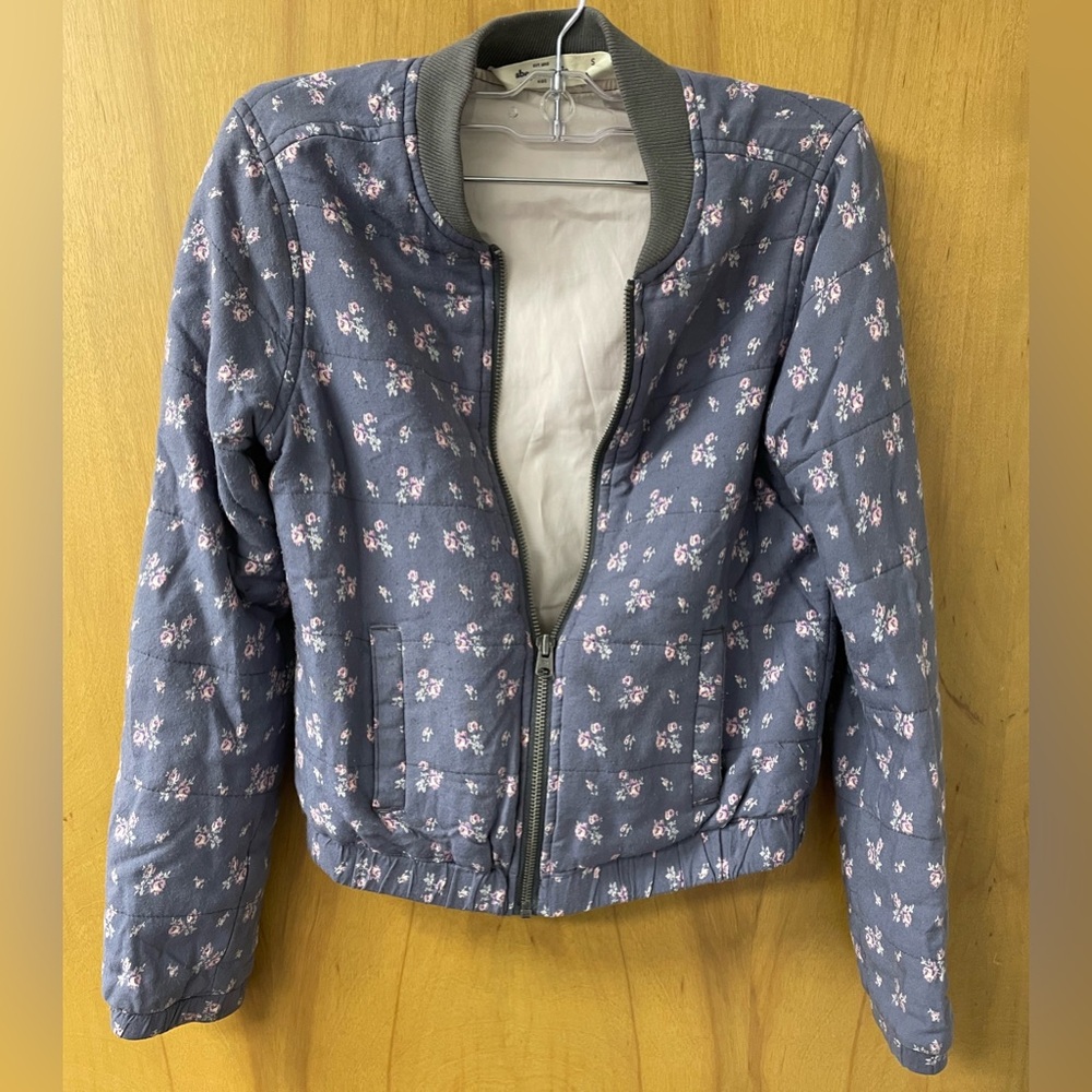 Abercrombie & Fitch Floral Blue Bomber Jacket Girls Size S